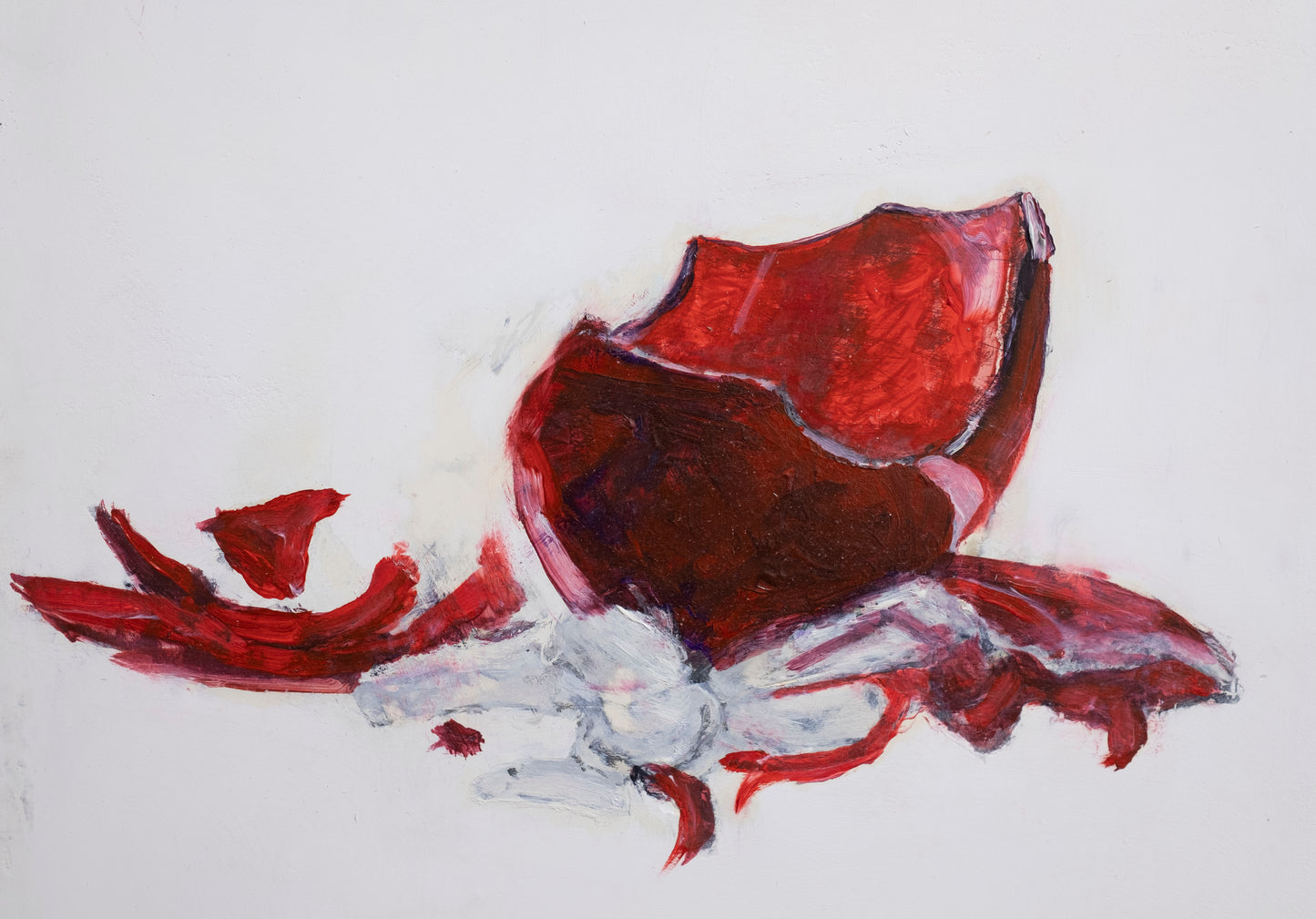 Broken glass from the old glass factory in Rangún 01